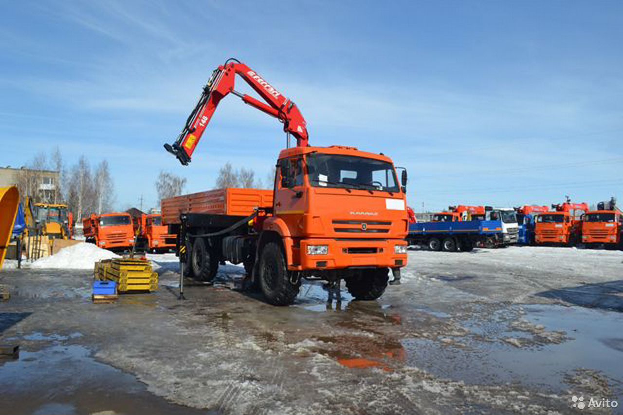 Бортовой грузовик с КМУ КамАЗ 43118-3027-50 с КМУ Flli.Ferrari F1