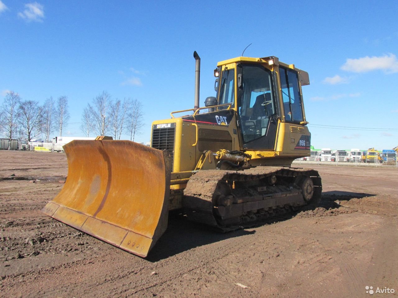 Гусеничный бульдозер Caterpillar D5G XL