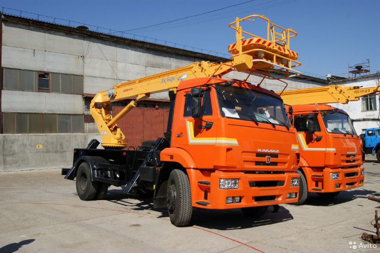 Автовышка КЭМЗ АПТ-18.02 на шасси КамАЗ