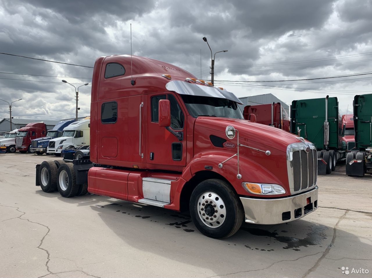 Седельный тягач Peterbilt 387