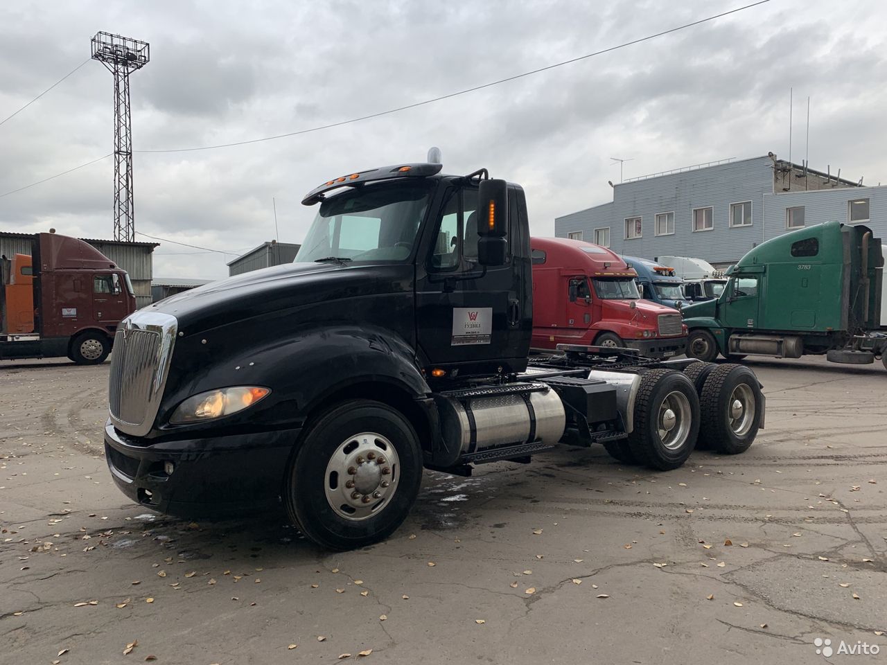 Седельный тягач International Prostar