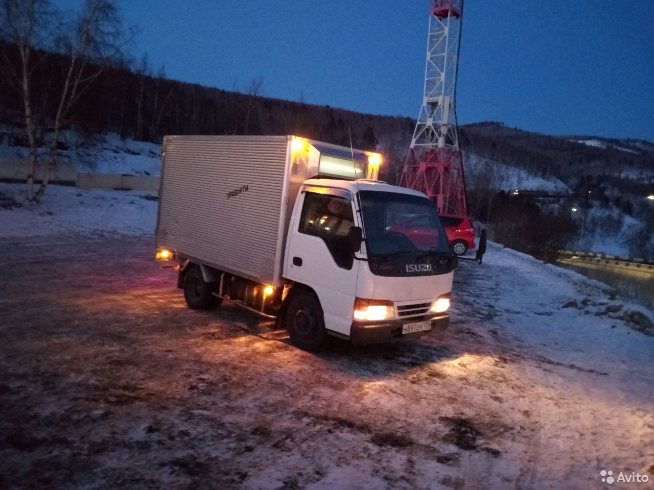 Изотермический фургон Isuzu ELF