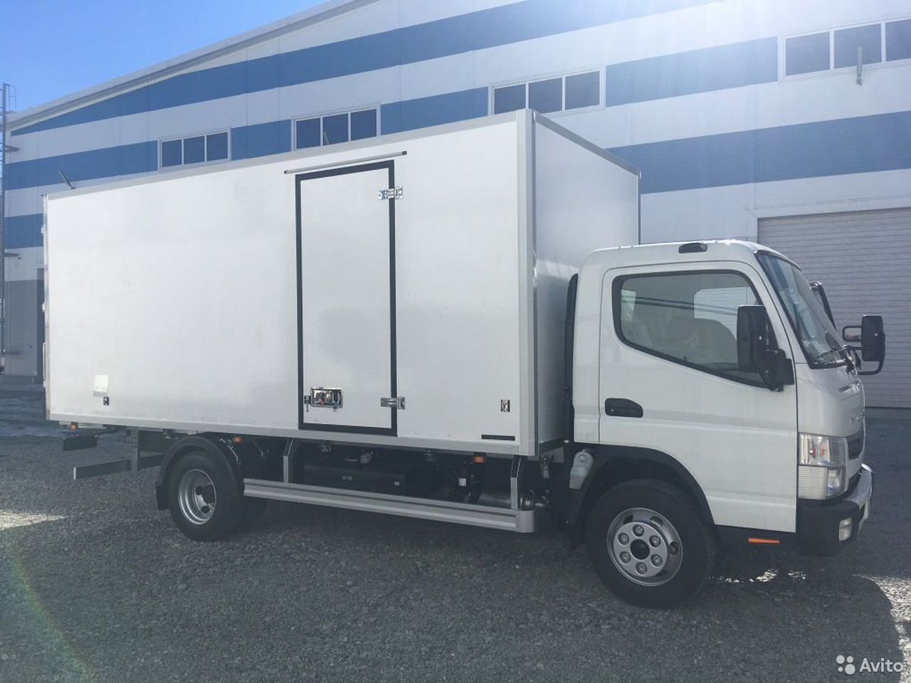 Изотермический фургон Mitsubishi Fuso Canter TF