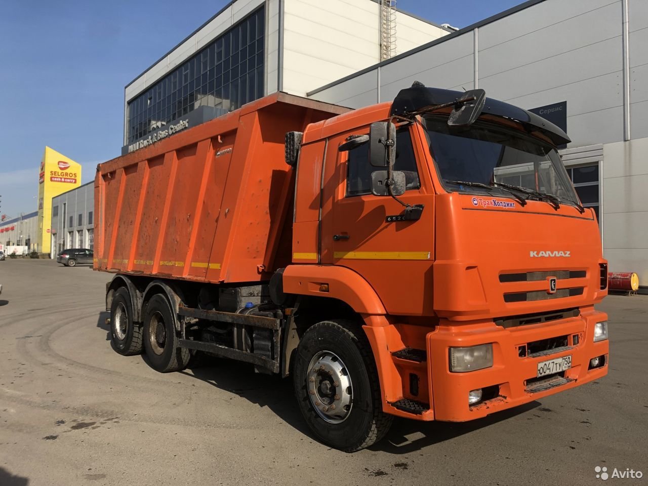 Самосвал КамАЗ 6520