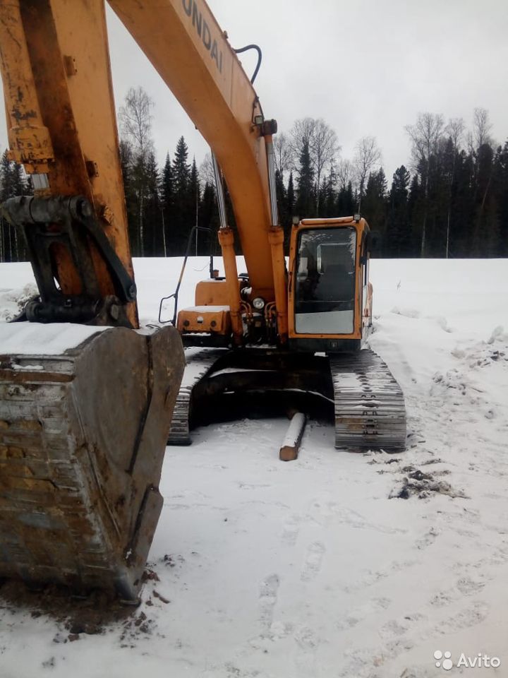 Гусеничный экскаватор Hyundai R260LC-9S