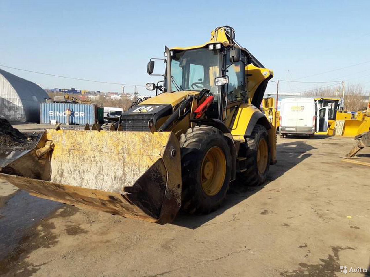Экскаватор-погрузчик Caterpillar 444F2