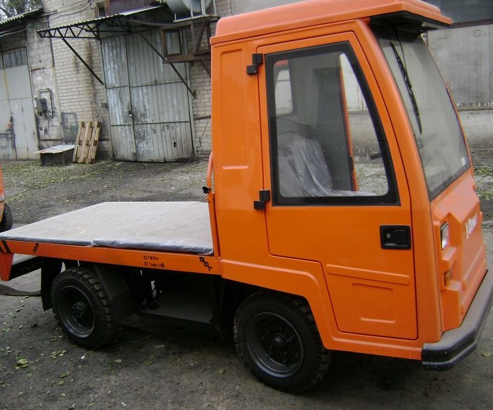 Складской тягач СЭГЗ ЕТ-30132
