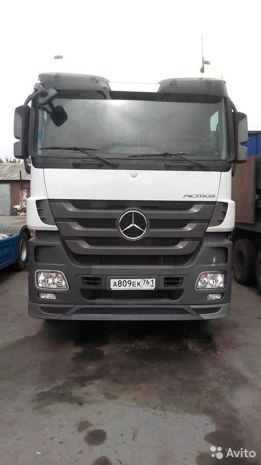 Седельный тягач Mercedes-Benz Actros