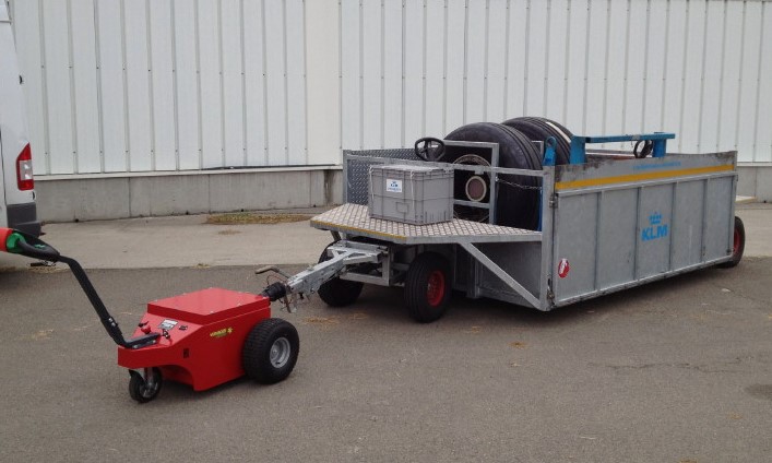 Складской тягач MULTI-MOVER XL50