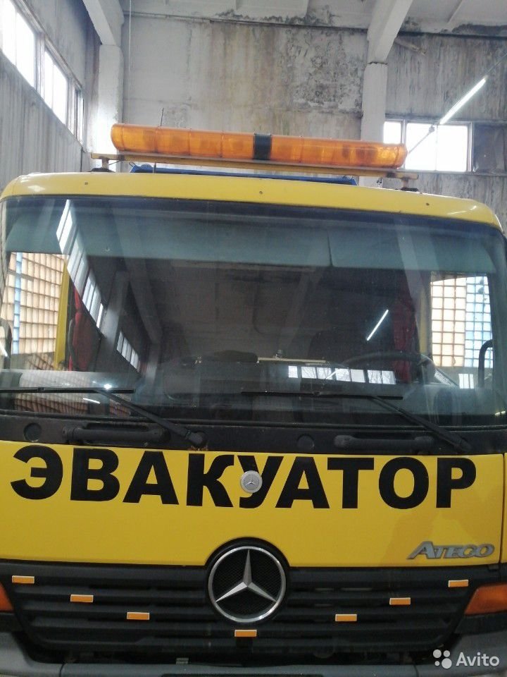 Эвакуатор Mercedes-Benz Atego 815