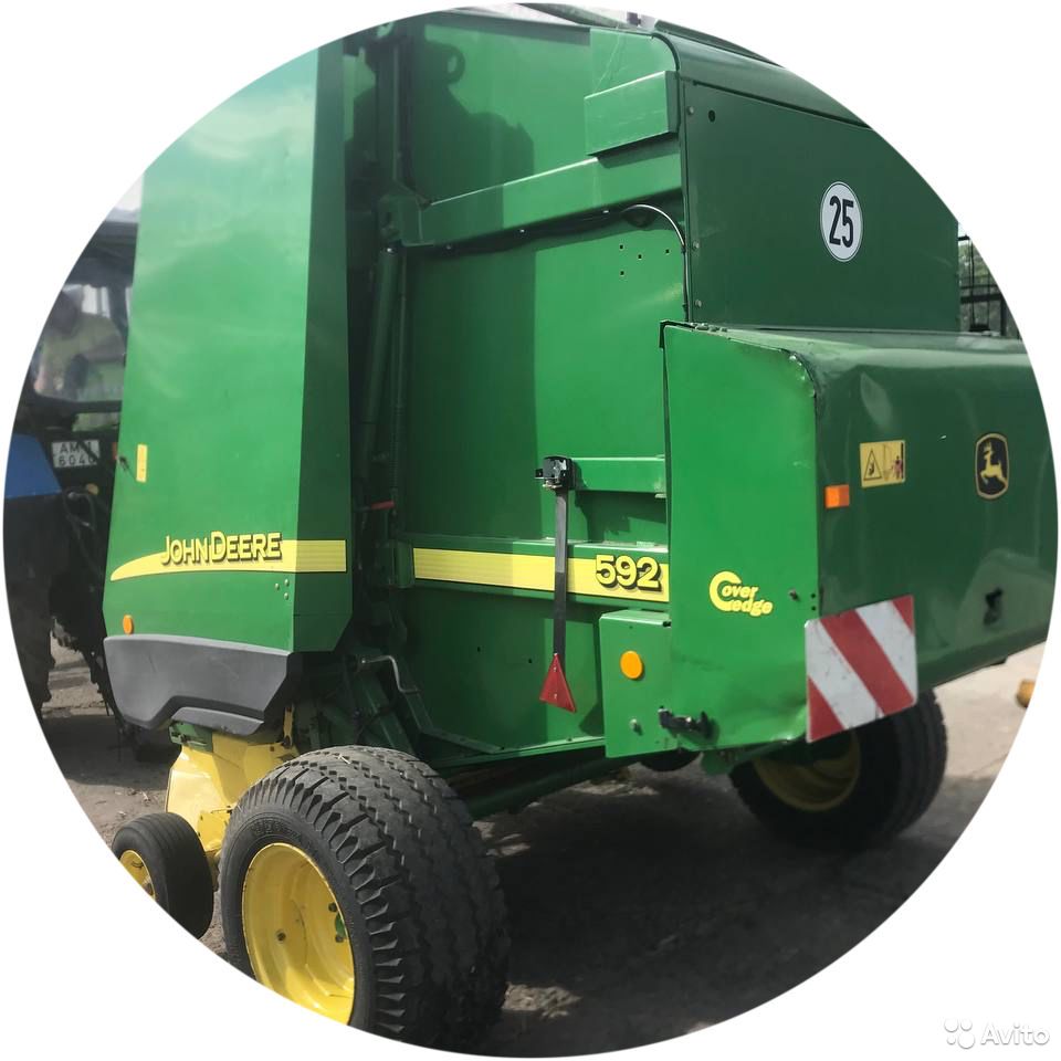 Пресс-подборщик John Deere 592