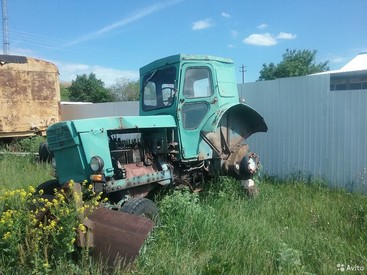 Трактор ЛТЗ Т-40