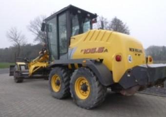 Автогрейдер New Holland F106.6