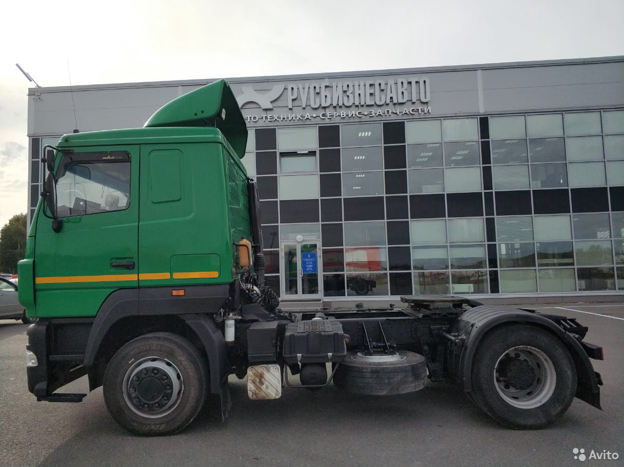 Седельный тягач МАЗ 5440C5-8520-031