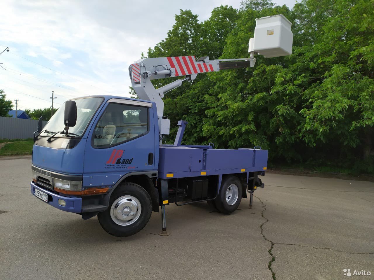 Автовышка Mitsubishi Fuso Сanter