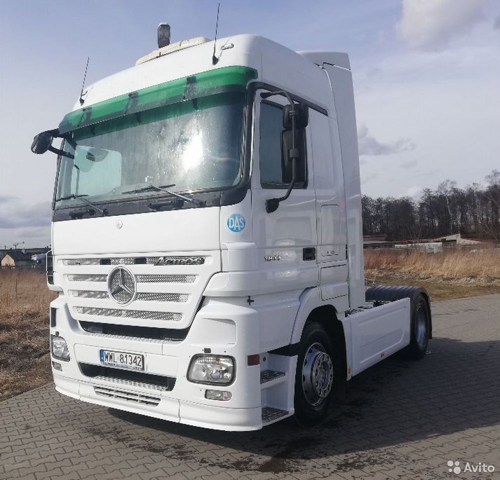 Седельный тягач Mercedes-Benz Actros 1844 MP3