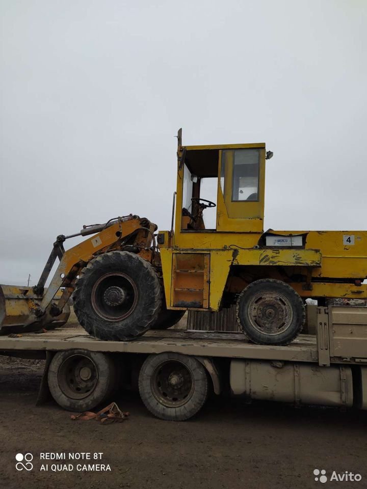Фронтальный погрузчик Detva UN-053