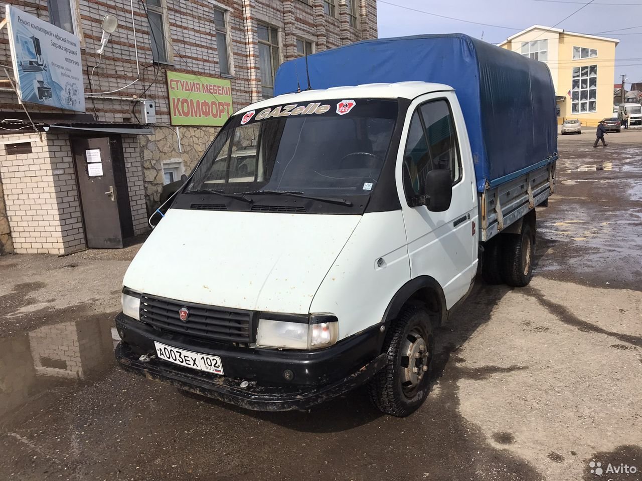 Тентованный автомобиль ГАЗ ГАЗель