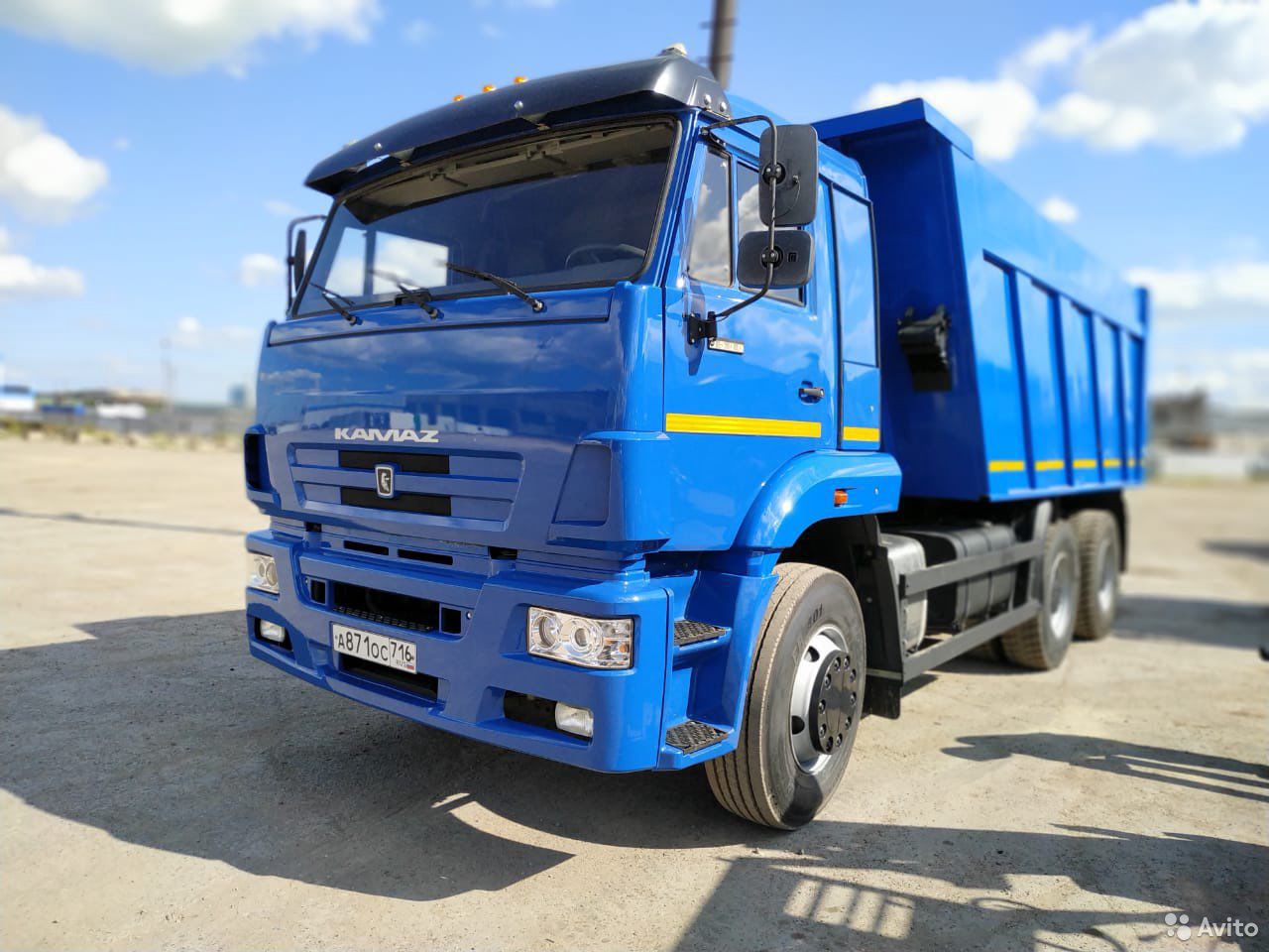 Самосвал КамАЗ 6520