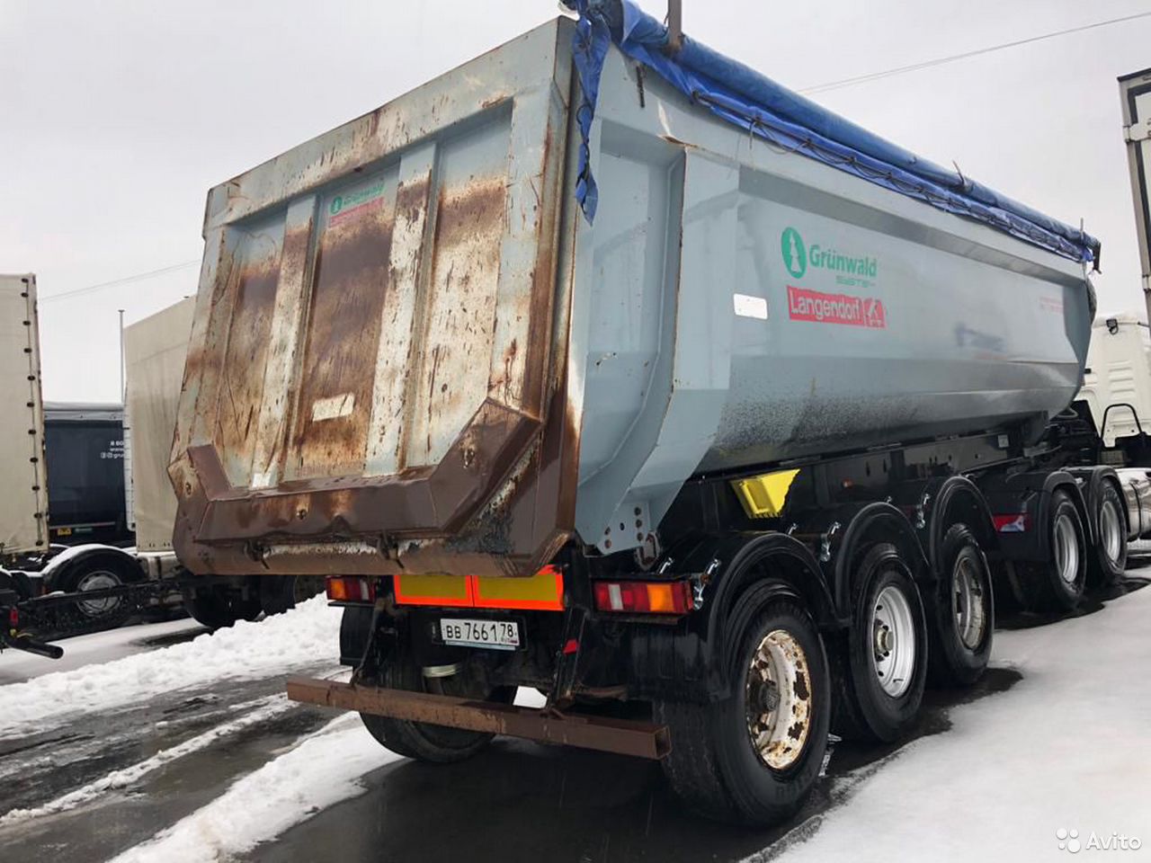 Самосвальный полуприцеп Ggrunwald