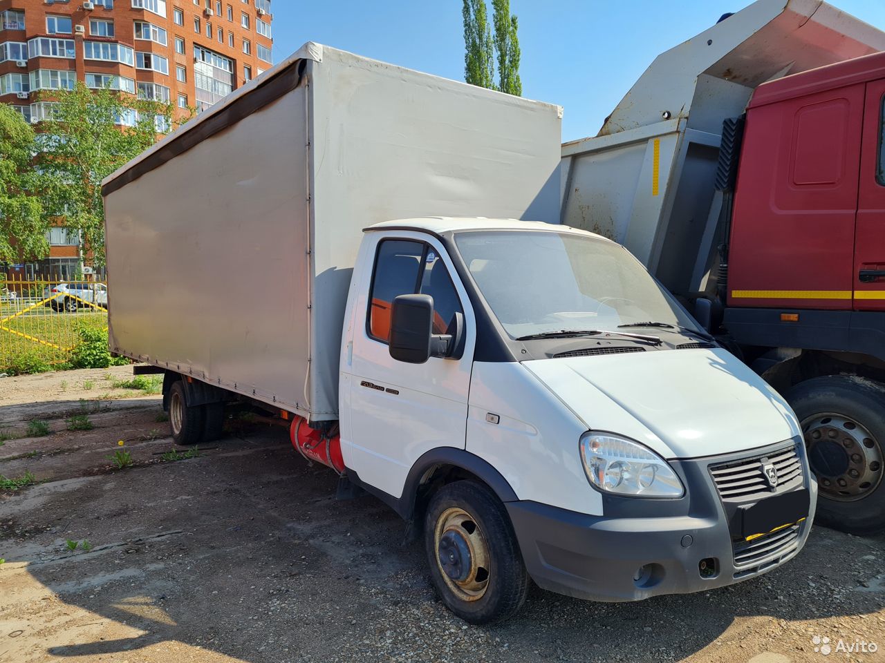 Тентованный автомобиль ГАЗ ГАЗель Бизнес 3302