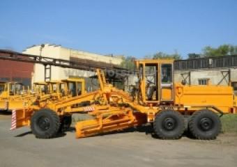 Автогрейдер Дормаш Орел ДЗ-122