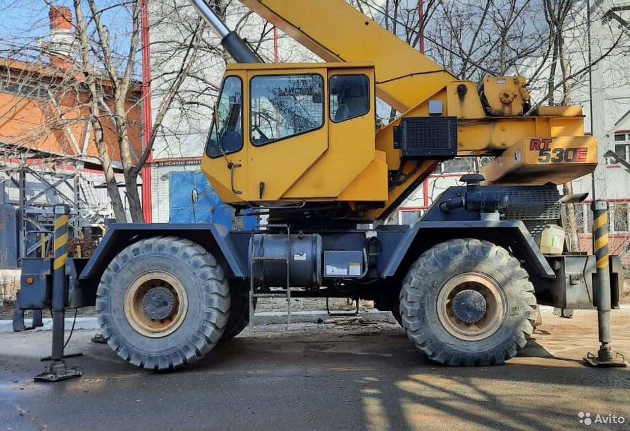Самоходный кран Grove RT530E