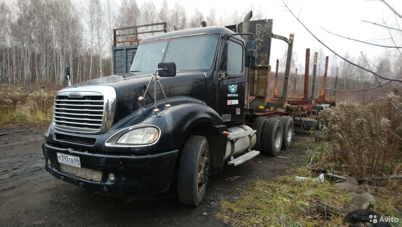 Седельный тягач Freightliner Columbia