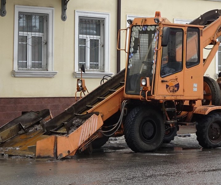 Снегопогрузчик Амкодор 37