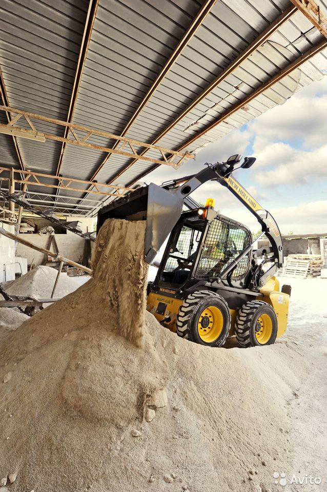 Мини-погрузчик New Holland L318