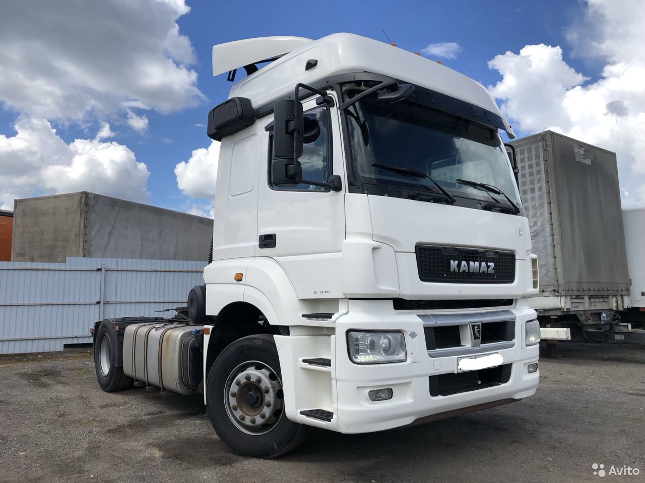 Седельный тягач Камаз 5490 NEO