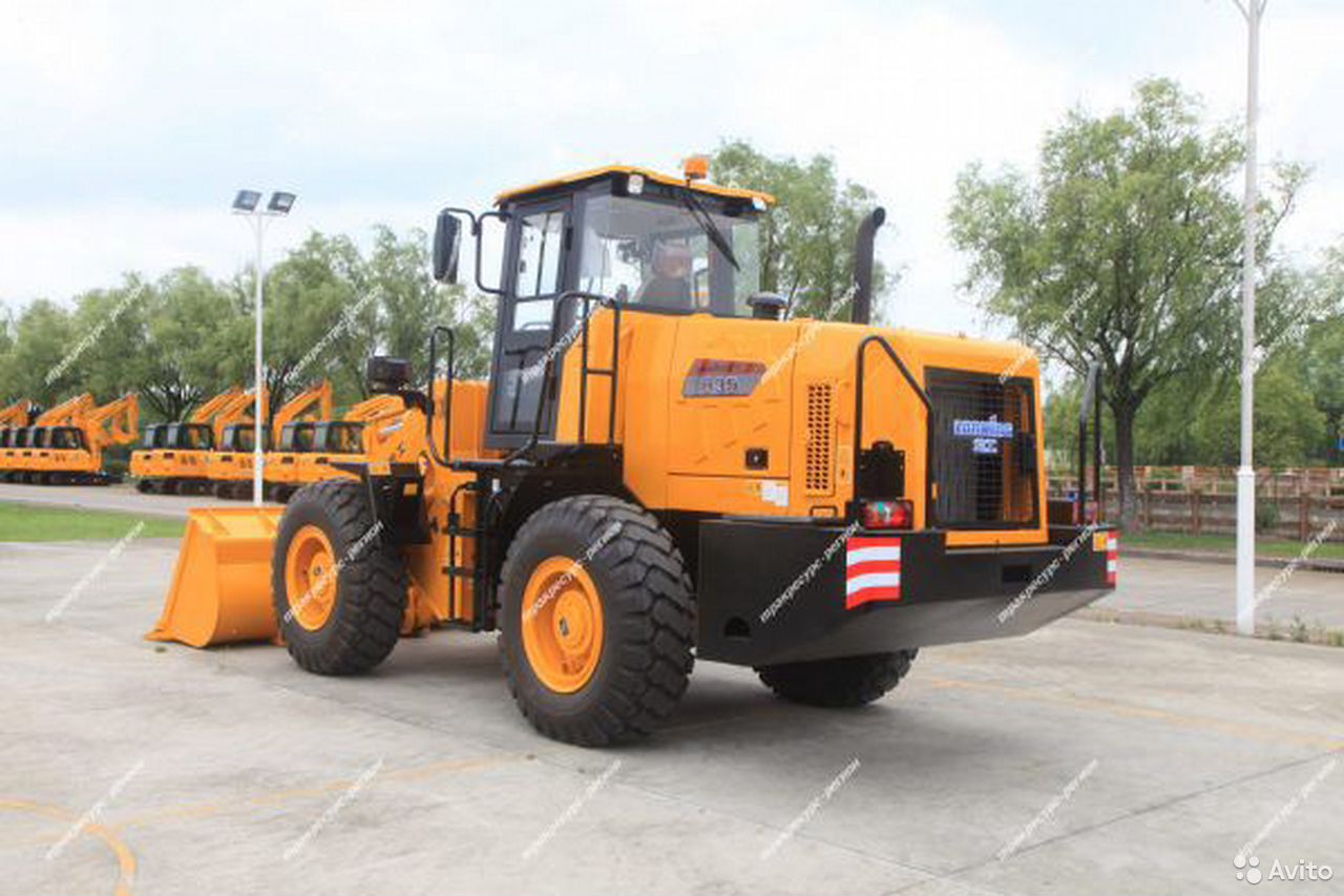 Фронтальный погрузчик Lonking CDM835N