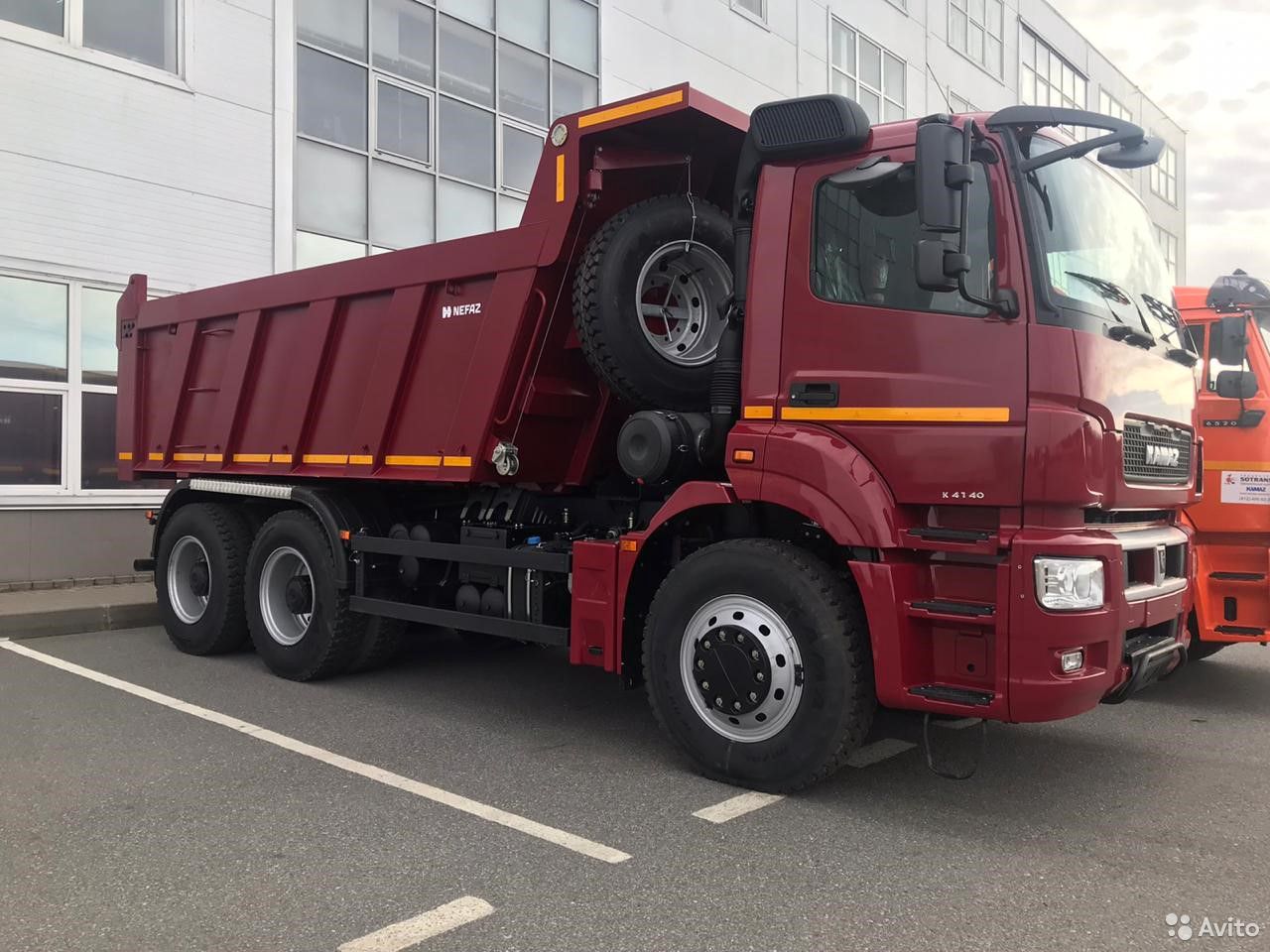 Самосвал КамАЗ 6580