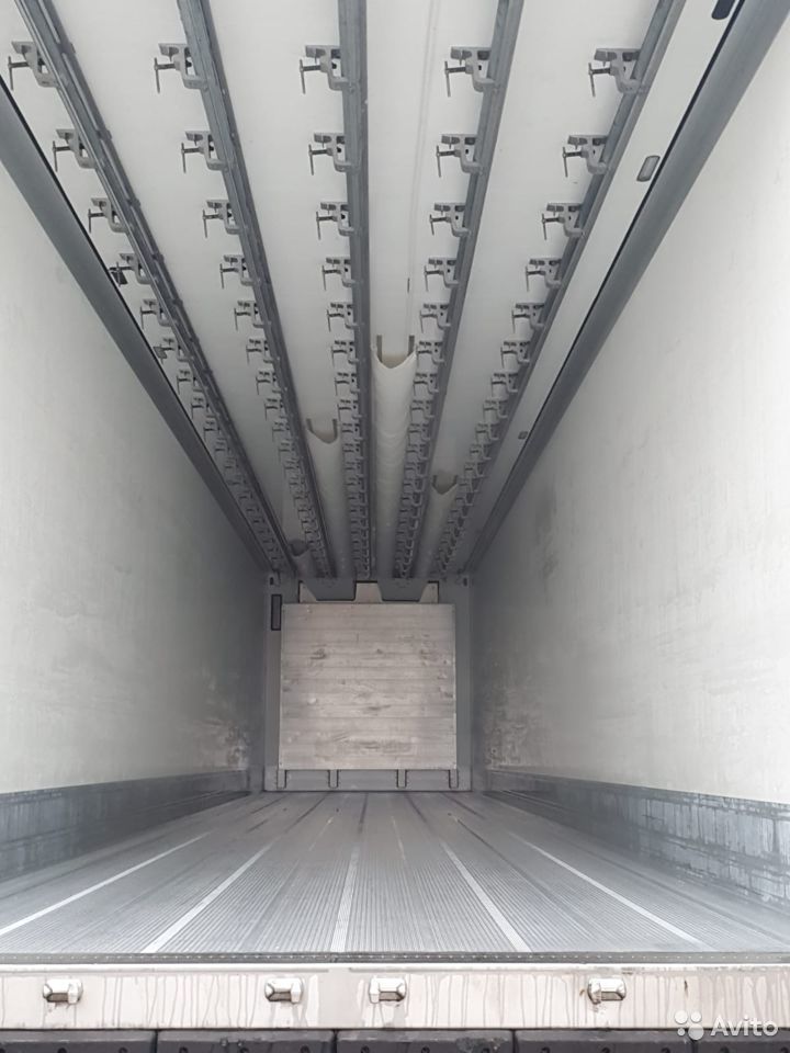 Полуприцеп рефрижератор Schmitz Cargobull