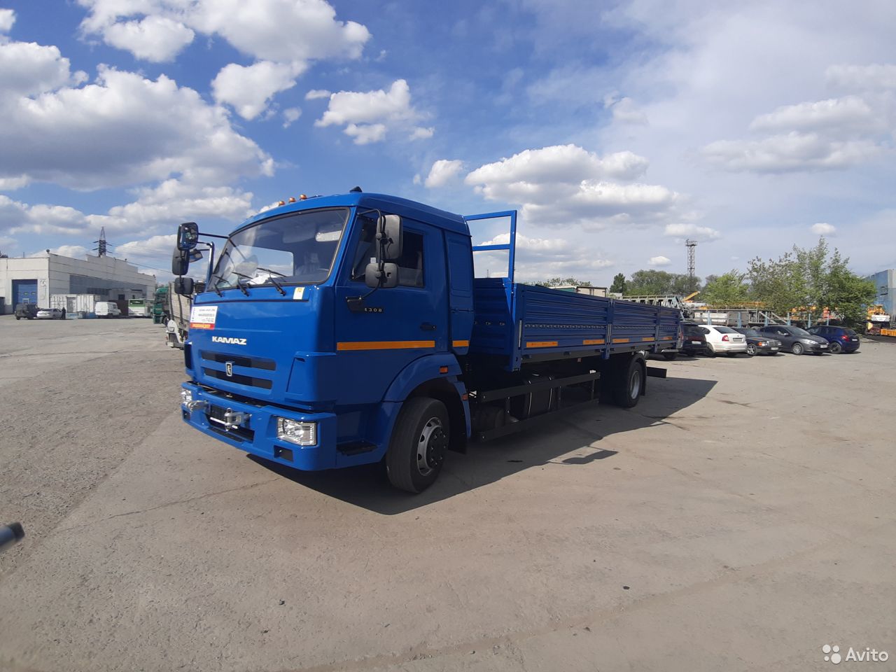 Бортовой грузовик КамАЗ 4308