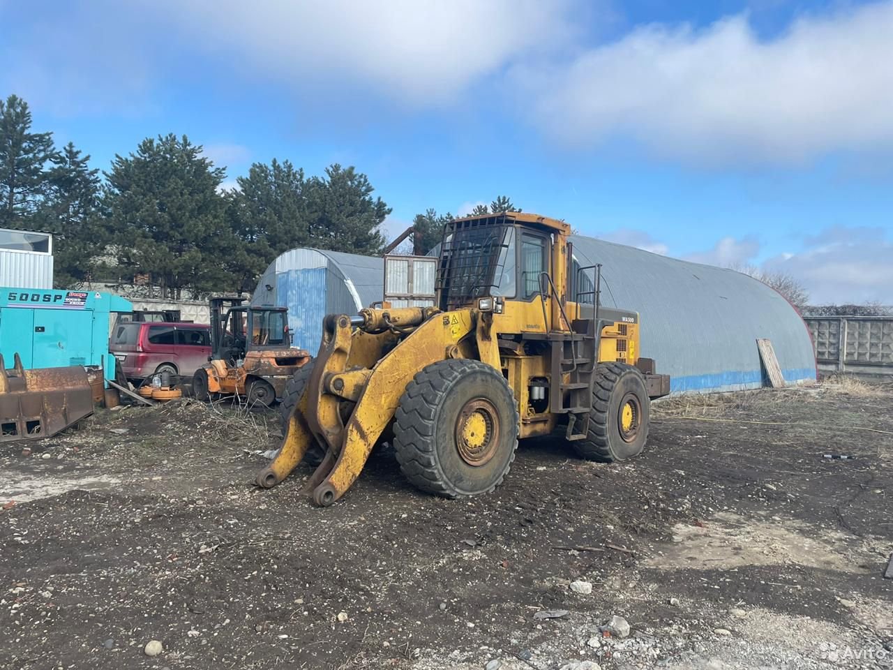 Фронтальный погрузчик Komatsu WA500