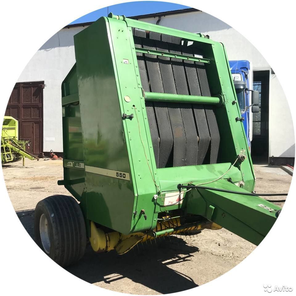 Пресс-подборщик John Deere 550