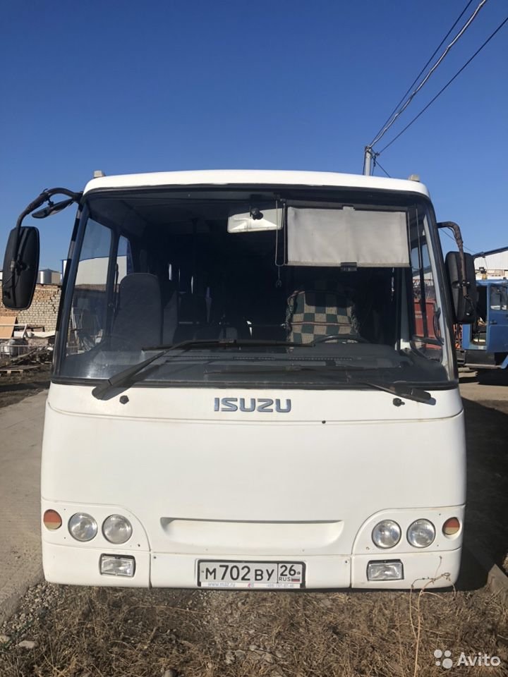 Автобус Isuzu
