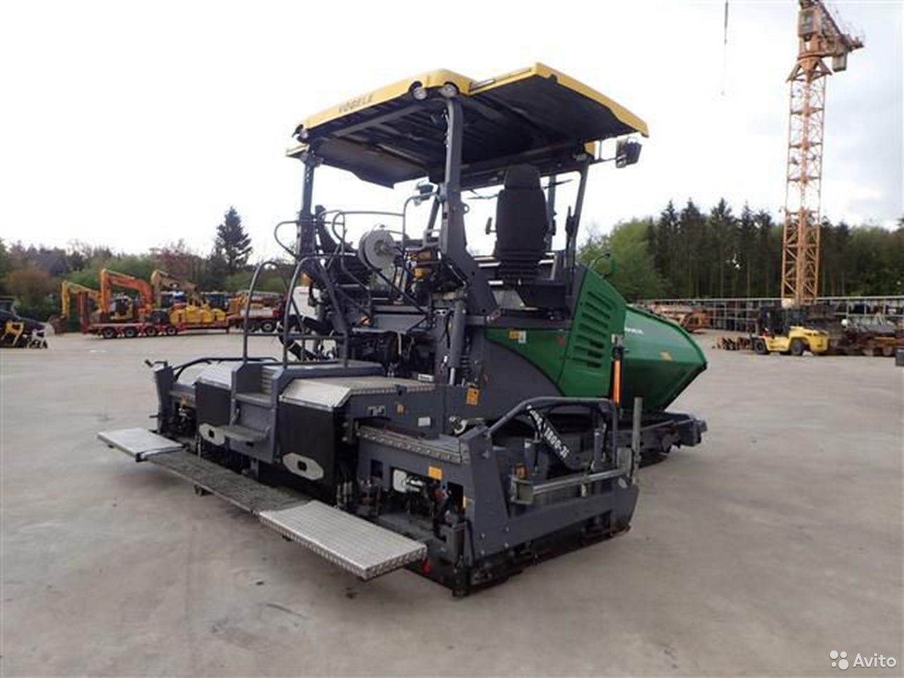 Асфальтоукладчик Vögele Super 1800-3i