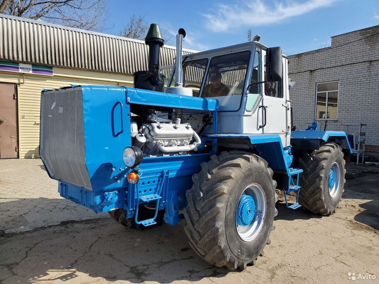 Трактор ХТЗ Т-150К