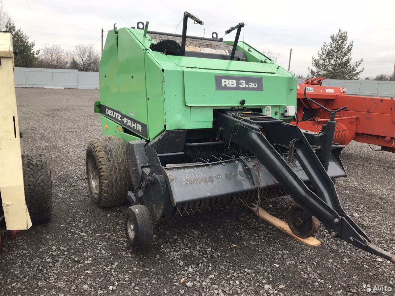 Пресс-подборщик Deutz-Fahr RB 3.20