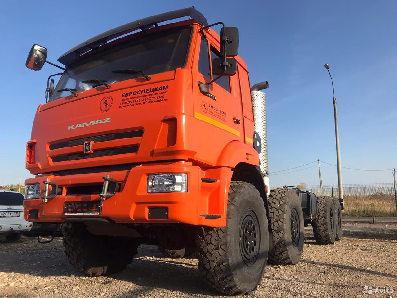 Бортовой грузовик КамАЗ 63501