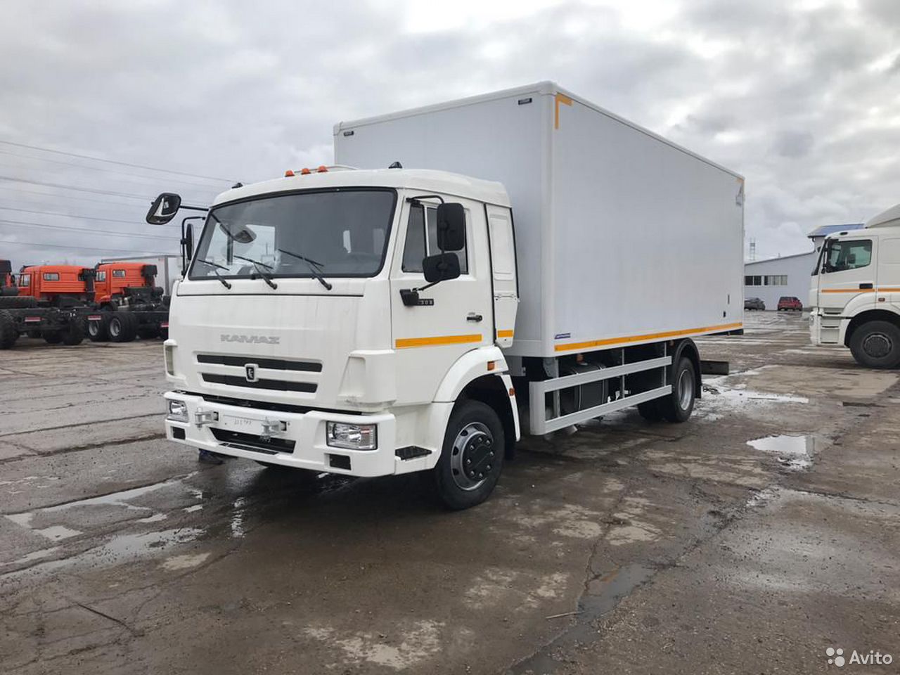 Грузовой фургон КамАЗ 4308