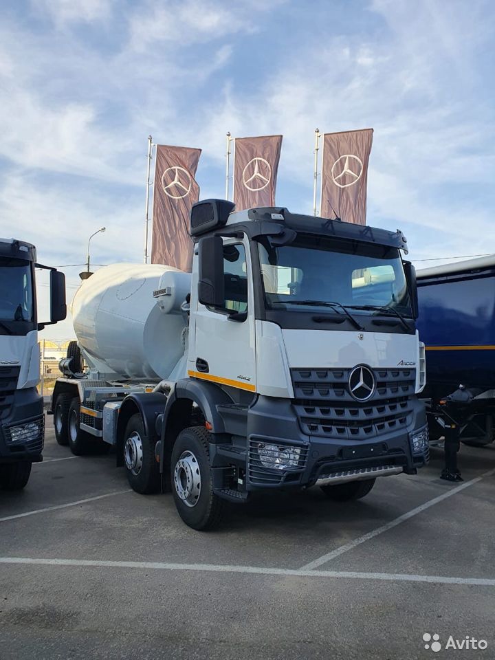 Автобетоносмеситель Mercedes-Benz Arocs 4142B