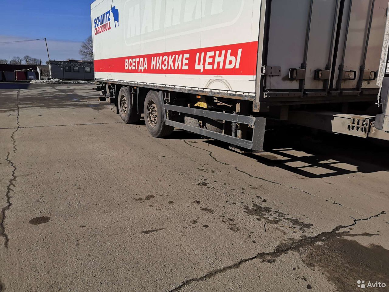 Прицеп фургон Schmitz Cargobull