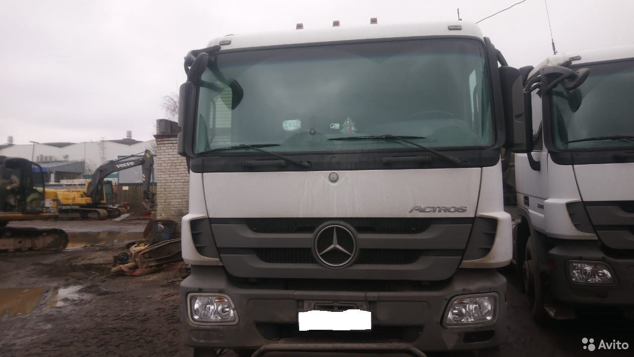 Седельный тягач Mercedes-Benz Actros 3341 S