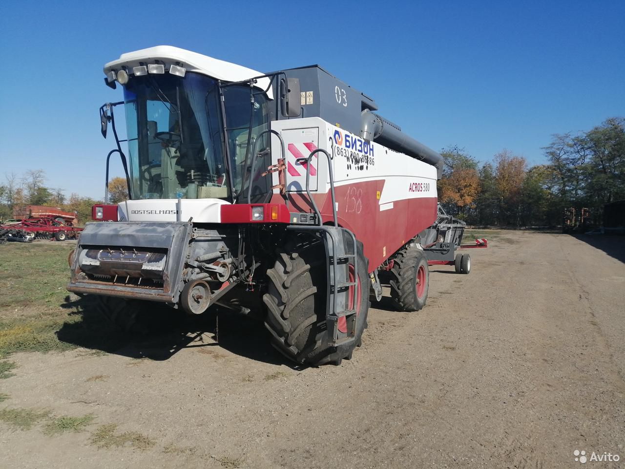 Зерноуборочный комбайн Ростсельмаш ACROS 580