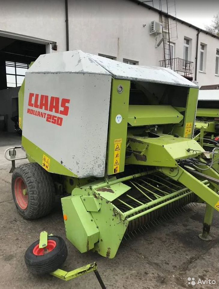 Пресс-подборщик Claas Rollant 250