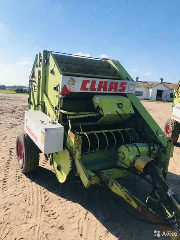 Пресс-подборщик Claas Rollant 44