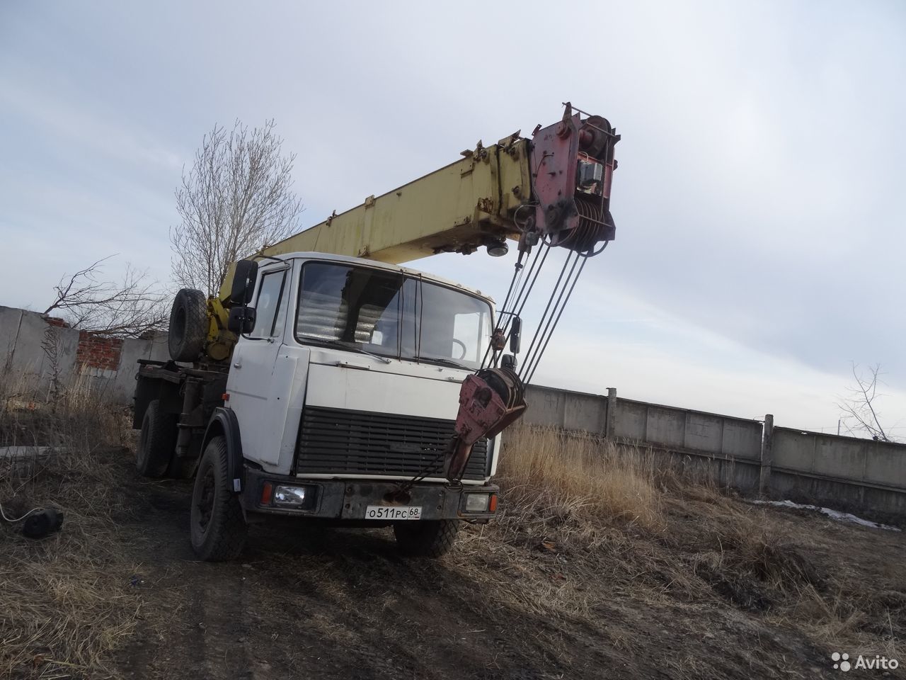 Автокран Ивановец на шасси МАЗ